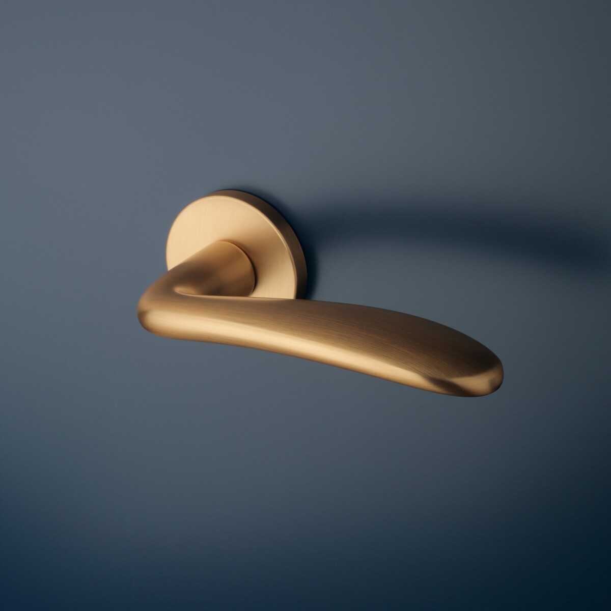 Klamka APRILE AMBROSIA ROZETA R SLIM 7MM KG - złoty matowy