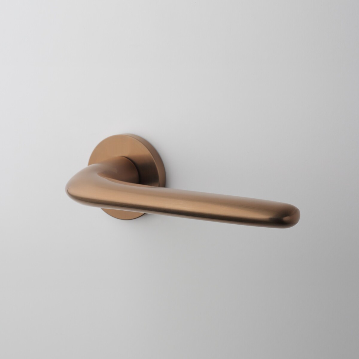 Klamka APRILE AZALIA ROZETA R SLIM 7MM PN PVD - miedziany PVD